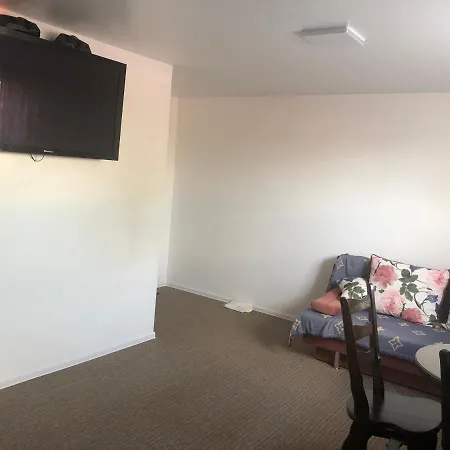 саквояж вокзал Frühstückspension 3*