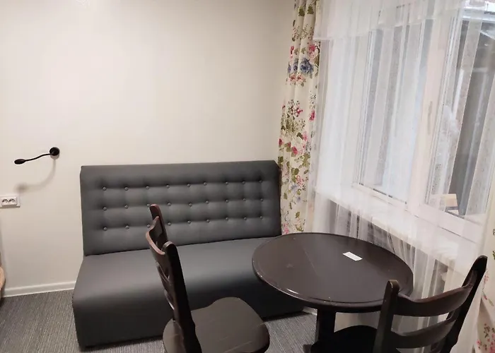 Bed & Breakfast саквояж вокзал Lviv