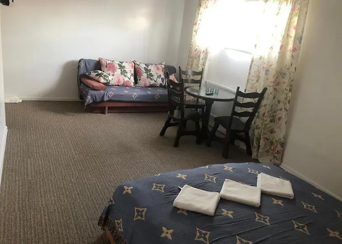 саквояж вокзал Bed & Breakfast