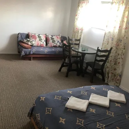 саквояж вокзал Bed & Breakfast