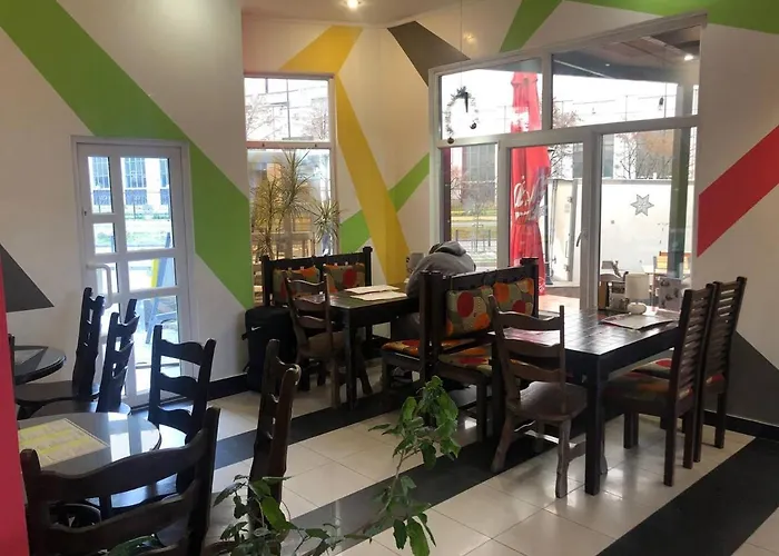 саквояж вокзал 住宿加早餐酒店 3*